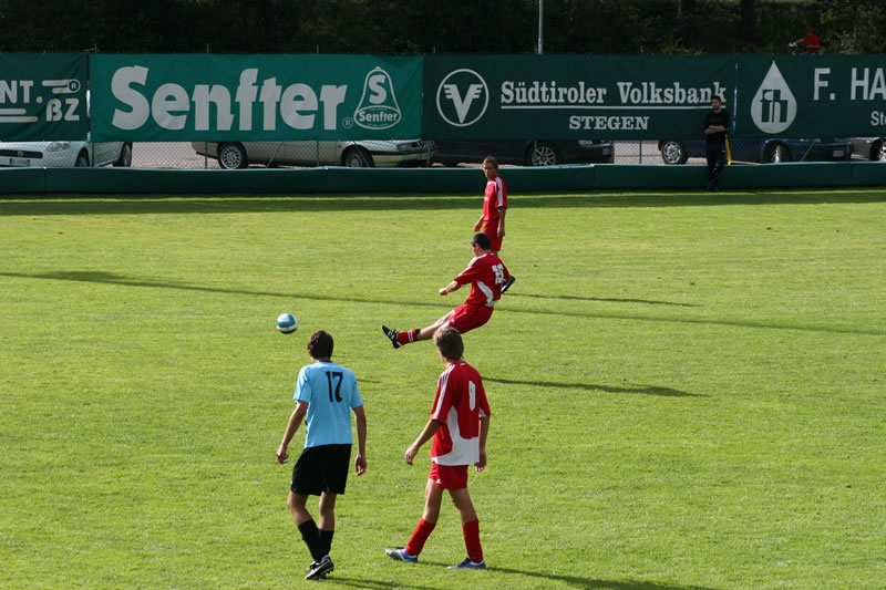 gal/Stadtturnier2007 - Spiel um Platz3 gegen Ahrntal/2007-08-12 SVR gg. SSV Ahrntal beim Stadtrurnier 143.jpg